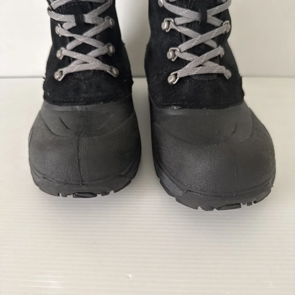 The North Face Heatseeker Waterproof Plus Black Lined Winter Boots Boys Size 5